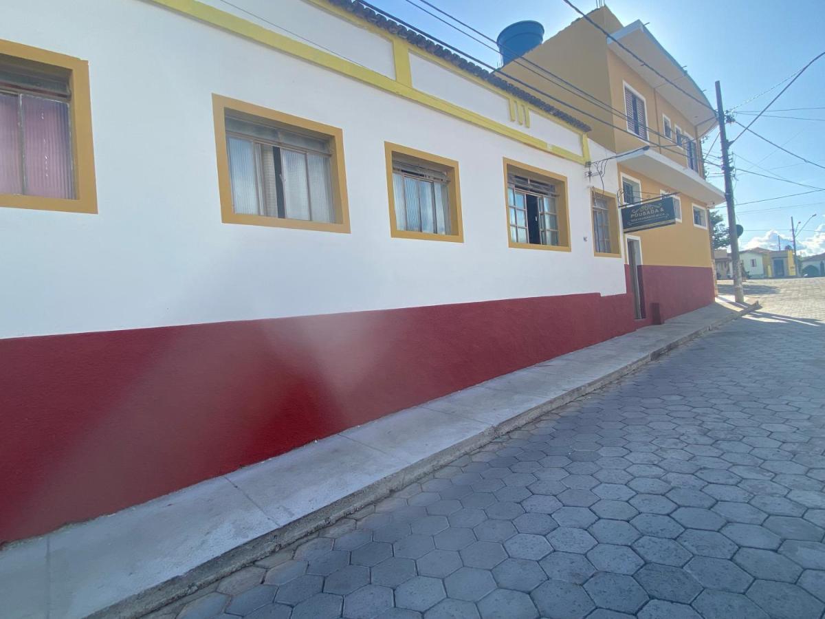Pousada Da Mica Каранкас Екстериор снимка